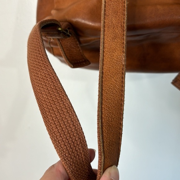 Madewell Lorimer Full Size Leather Backpack Cognac Brown G2015 main image 12